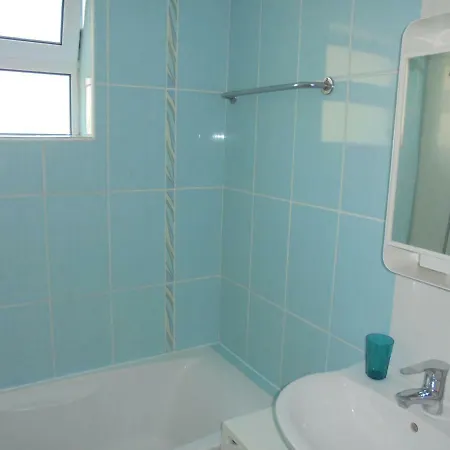 Apartment Pecora Court - Near Beach, Lovely 2 Bedroom